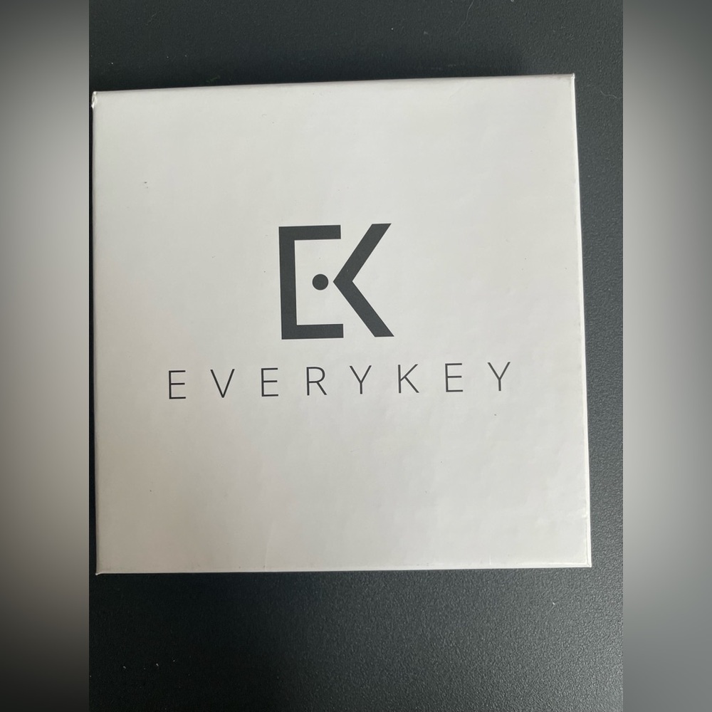 NEW EveryKey Password Universal Smart Key Military Grade Security Device
